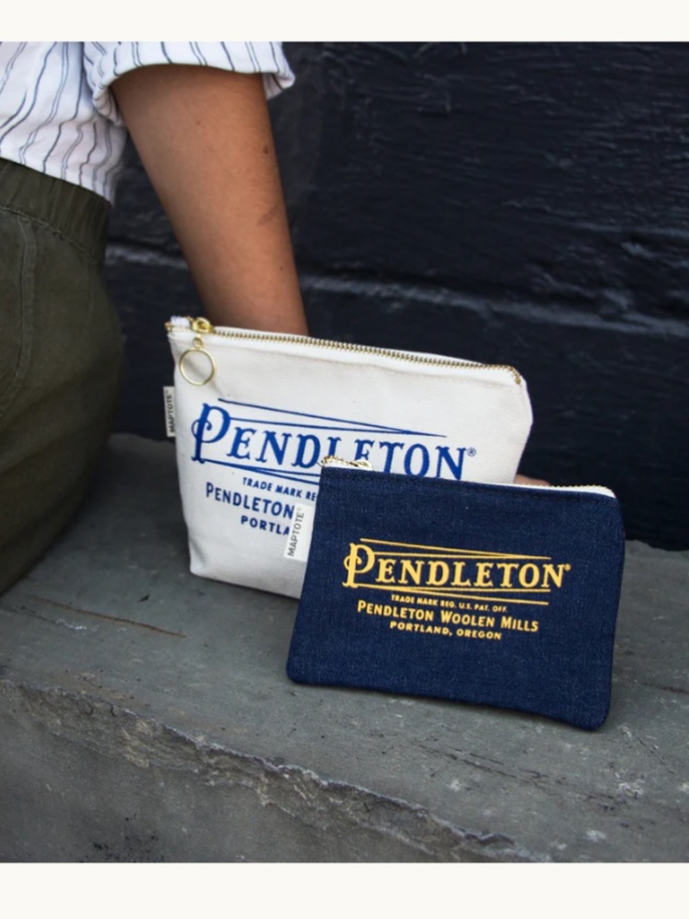 Pendleton Navy & Cream Canvas Zip Coin purse Pouch Maptote